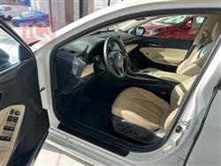 تويوتا أفالون